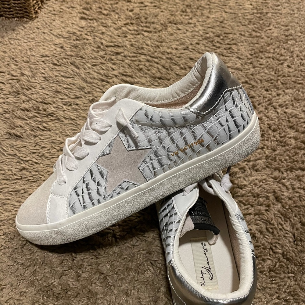 Slip on sneakers